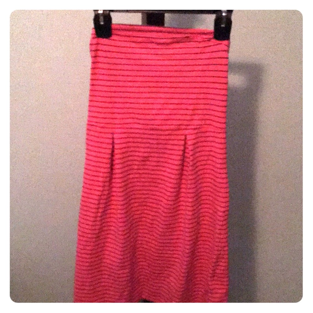 Strapless pink dress